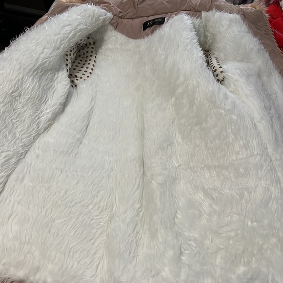 Winter jacket for girls. - Picture 12 of 12